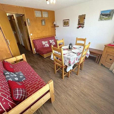 شقة Pour 4 Personnes Avec Balcon Expose Sud, Au Coeur Des Saisies - Fr-1-594-108